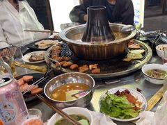 -小辣椒汤锅烧烤(温泉南街店)
