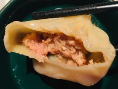 蟹粉汤包-松鹤面馆·古法焖肉面(观前店)