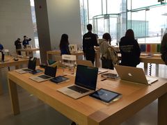 -Apple零售店(华贸购物中心店)