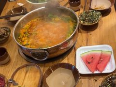 -黔诚多彩火锅(甲秀楼店)
