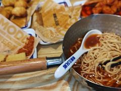 -魔都三兄弟酸辣粉·蘸卤炸串(虹桥万科店)