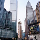 重庆旅行之火锅店里搓麻将！！