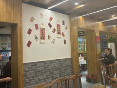 -华光驿站私房菜·黑金冠