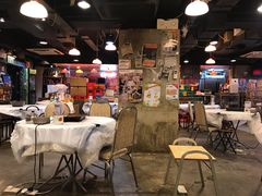 大堂-鲜入围煮花胶鸡海鲜火锅