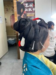 -一揽芳华汉服旗袍体验馆(拙政园店)