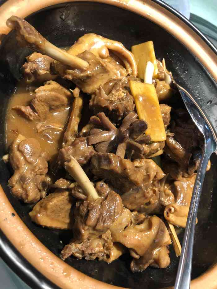 名厨一鲜(葛村路店)-"位于葛村路口的这家店吃了很多年了,宴请宾.