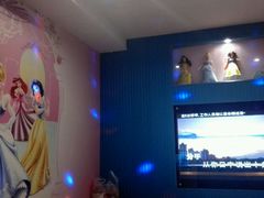 -唯爱KTV聚会餐厅(仙林东城汇店)