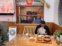 -八木轩·寻味大理白族民俗餐厅(文献路店)