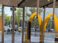 -麦当劳(北苑秋实路店)