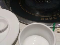 -三清洞摩西韩式年糕火锅(威高广场店)