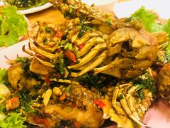 -J Daeng Seafood