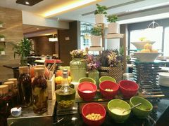 自助调料区-城市名人酒店喝彩西餐厅(人民南路店)