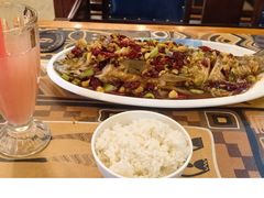 -朝花夕拾中餐厅(台儿庄古城复兴广场店)