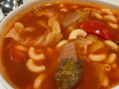 -香港新发烧腊茶餐厅(水围店)