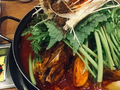 -喇喇排骨火锅·传统韩式脊骨汤(望京西园总店)