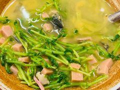 -彧玖食坊·川式砂锅酒馆(成山路店)