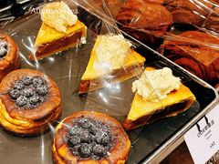 -OUR Bakery(中海环宇荟店)