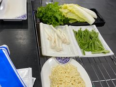 -楼外楼大刀肉传统火锅(西安大路店)