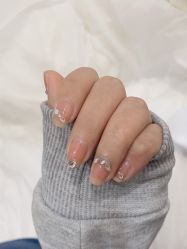 -董小姐日式美甲美睫·皮肤管理