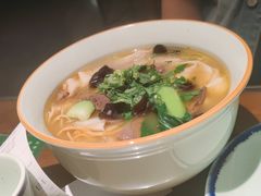 -萧记三鲜烩面(郑汴路店)