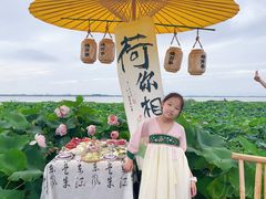 -七的湖·晚芳亭·阳澄湖农家菜·大闸蟹(莲花岛店)