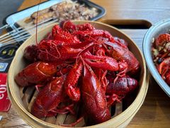 -琥珀老六龙虾(四里河店)