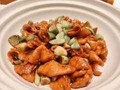 腊八蒜肥肠-胡同小馆·烤鸭专研店(知春路店)