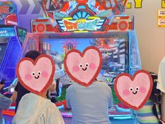 -爱玩嘉年华(龙湖曲江天街店)