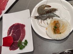 -山焱·炭火自助烤肉(周浦万达店)