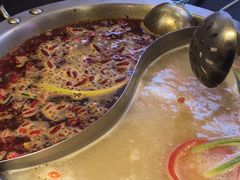 -沸炉重庆老火锅(军事博物馆店)