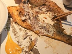 -赶海部落海鲜城(海阳路店)