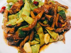 排骨豆角沾卷子-好嫂子酱猪手•农家菜(蒲黄榆店)