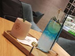 -ZING COFFEE 镜咖啡