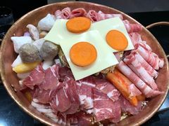 全家福部队火锅-炙韩料理·部队锅专门店