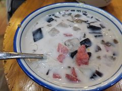 -文昌邓记清补凉(西沙路店)