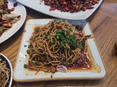 -峨眉烧烤(宝龙广场店)