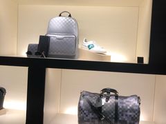 -路易·威登(香榭丽舍大道店)