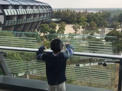 -上海滴水湖皇冠假日酒店