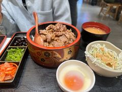 -牛邸·烧肉饭(来福士店)