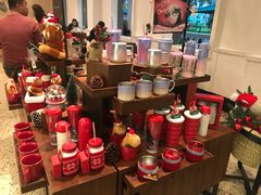 零售区-星巴克臻选(广州沙面店)