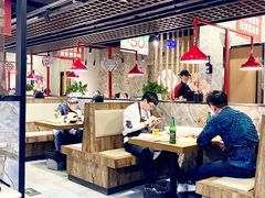 -叶派龙虾•招牌香辣蟹·海鲜(中海国际店)