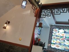 -临街徽菜馆·正宗黄山味