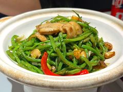 -炆艺乳鸽·煲仔饭大排档(望京来广营店)