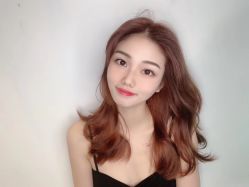 -SIX Hair Consultant