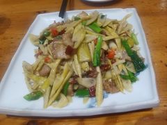 -下梅人家土菜馆(历史文化餐厅度假区店)