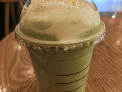 -星巴克(宁波东门银泰店)