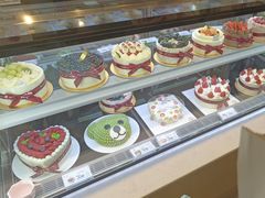 -花花卷卷·鲜食蛋糕(静安久光百货店)