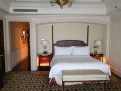 -广州富力丽思卡尔顿酒店