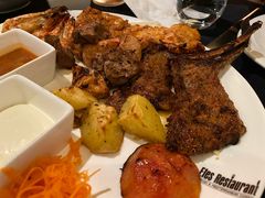 -Efes Turkish & Mediterranean Cuisine 艾菲斯餐厅(陆家嘴店)