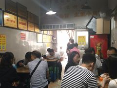 等位区-花市豌杂面(民生路店)